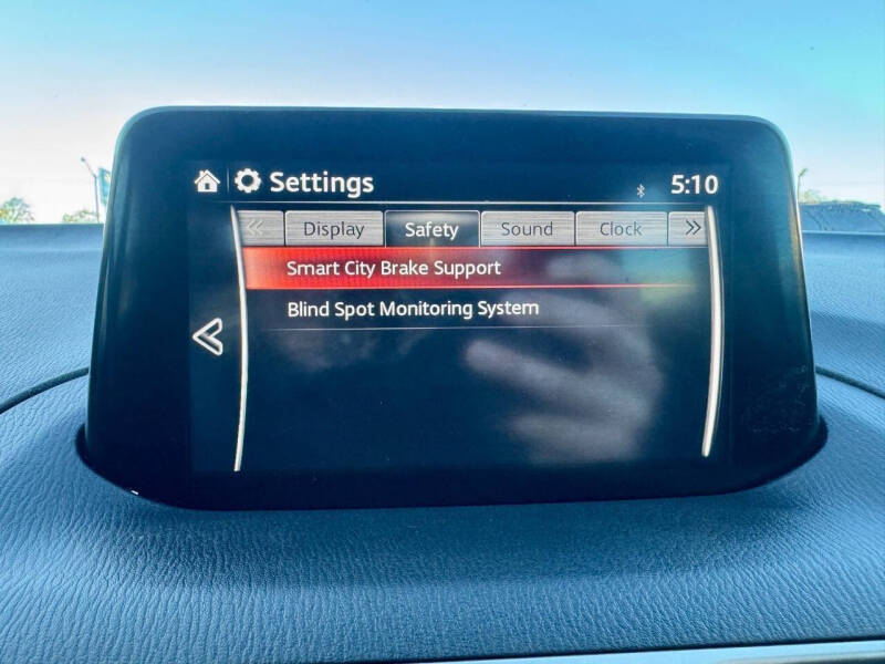 2018 Mazda MAZDA3 Sport