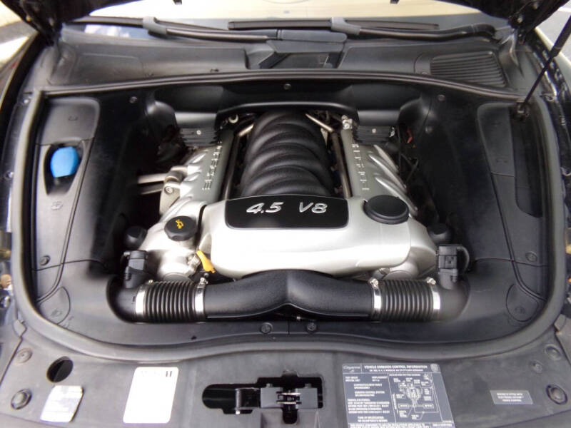 2005 Porsche Cayenne S