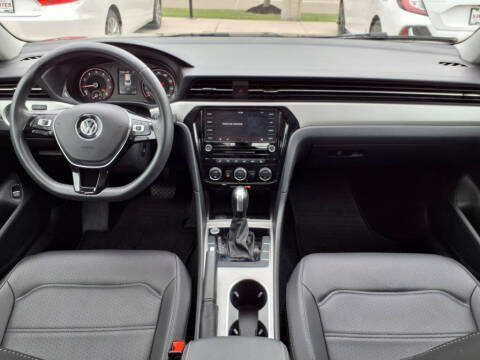 2022 Volkswagen Passat SE