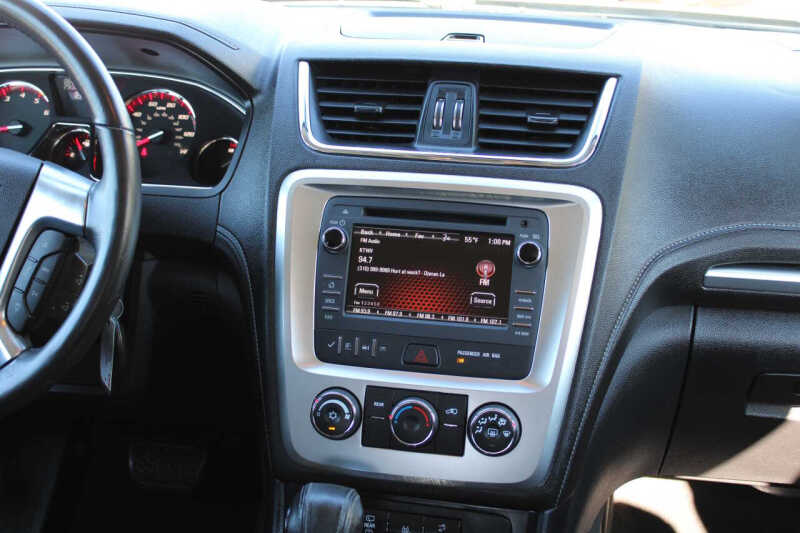 2016 GMC Acadia SLE-2