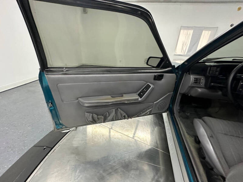 1993 Ford Mustang GT