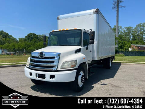 2013 Hino 268A
