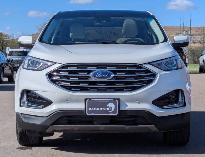2021 Ford Edge Titanium