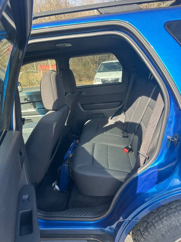 2011 Ford Escape XLT