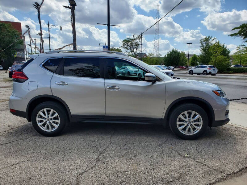 2017 Nissan Rogue SV