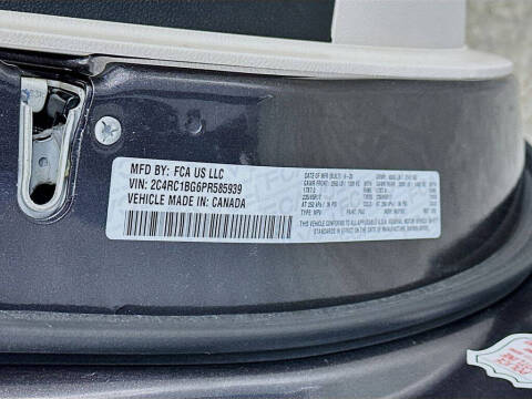 2023 Chrysler Pacifica Touring L