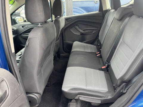2017 Ford Escape S