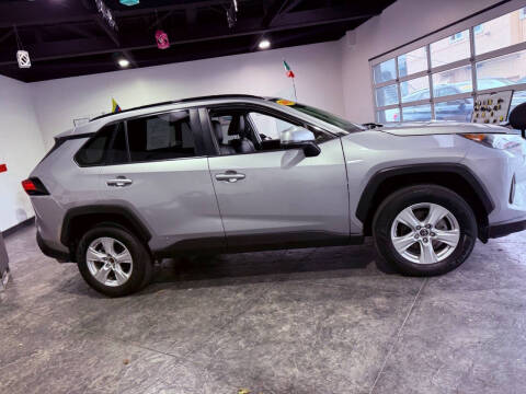 2019 Toyota RAV4 Hybrid LE