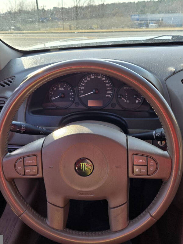 2005 Chevrolet Malibu LT photo 11