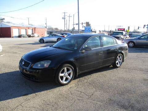 2006 Nissan Altima for sale at RJ Motors in Plano IL