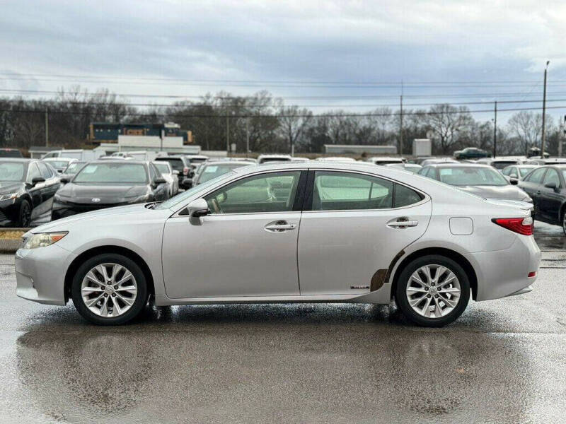 2015 Lexus ES 300h