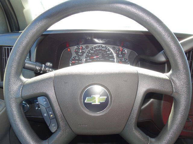 2024 Chevrolet Express 2500