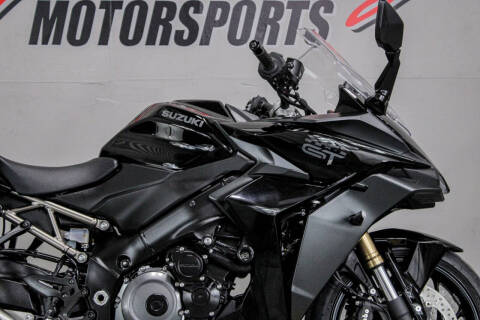 2022 Suzuki GSX-S1000GT