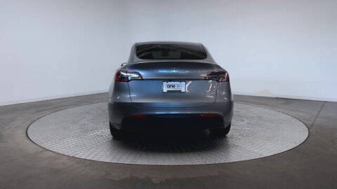 2025 Tesla Model Y Long Range