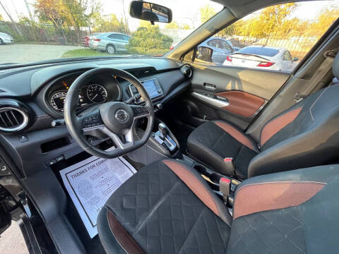 2018 Nissan Kicks SR