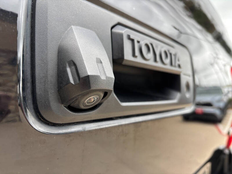 2017 Toyota Tacoma SR5 V6