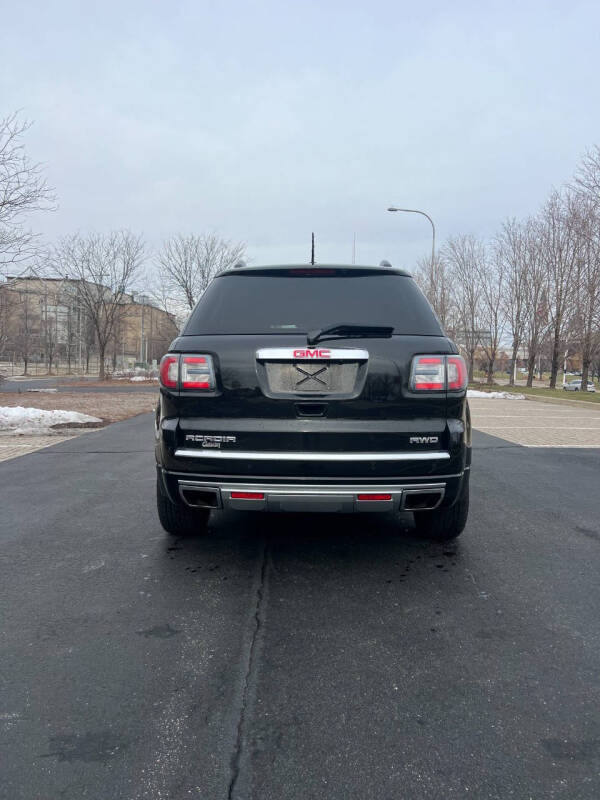 2016 GMC Acadia Denali