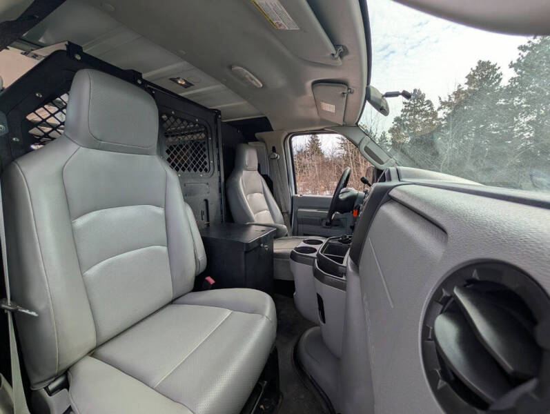 2012 Ford E-Series