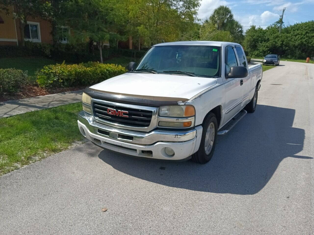 2007 GMC Sierra Pickup - $2,950