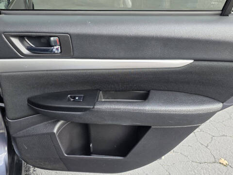 2014 Subaru Outback 2.5i Premium