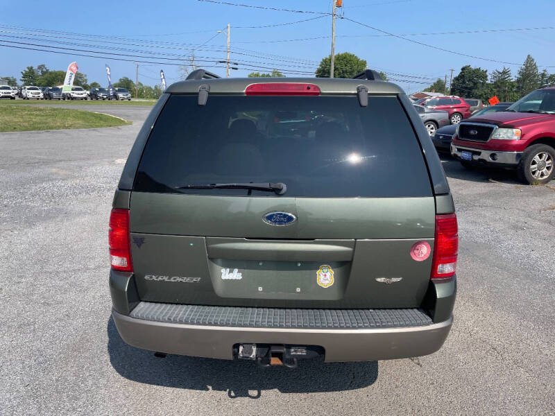 2004 Ford Explorer Eddie Bauer photo 4