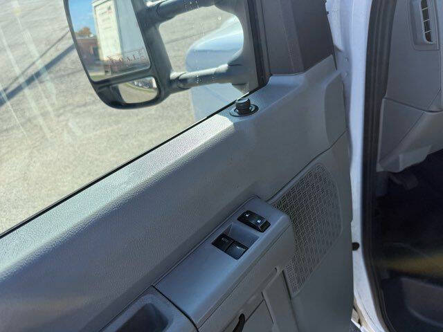 2019 Ford E-Series E-450 SD