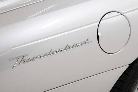2005 Ford Thunderbird Deluxe