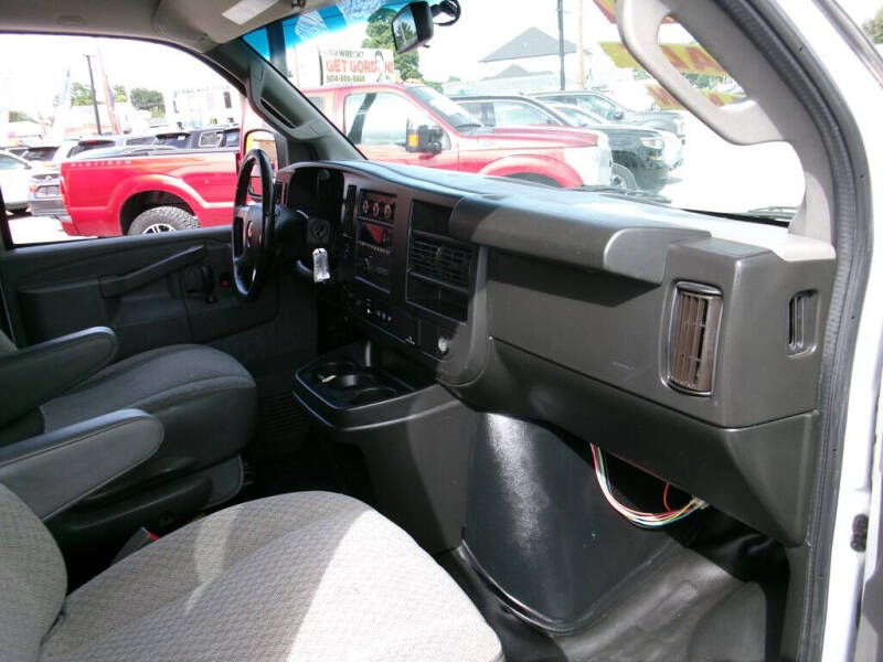 2019 Chevrolet Express LS 3500