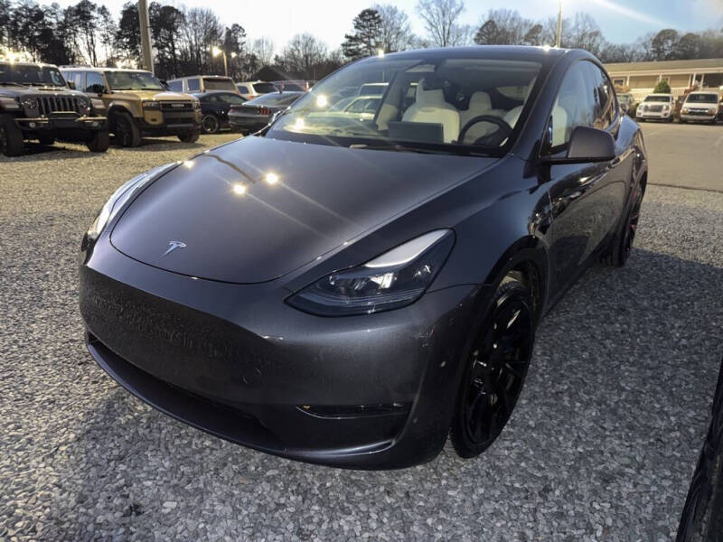 2023 Tesla Model Y Long Range