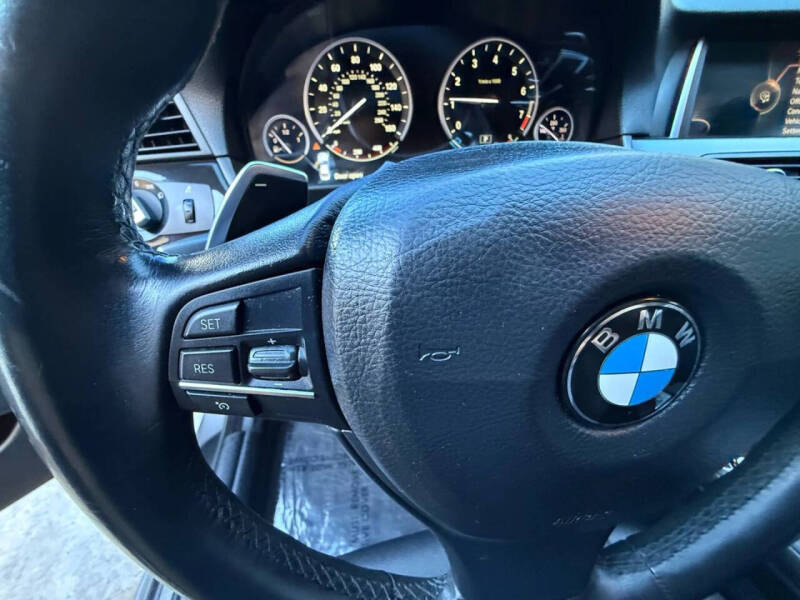 2016 BMW 5 Series 528i