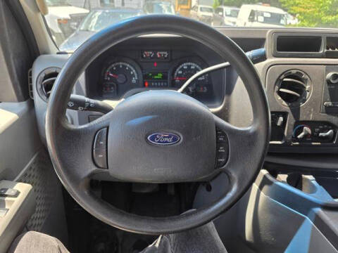 2012 Ford E-Series E-250