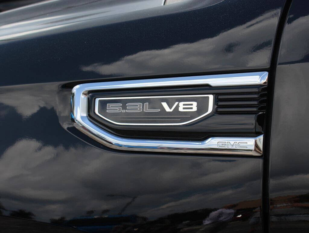 2022 GMC Sierra 1500  - $56,995