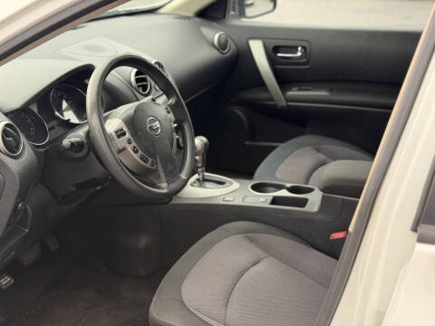 2013 Nissan Rogue SV