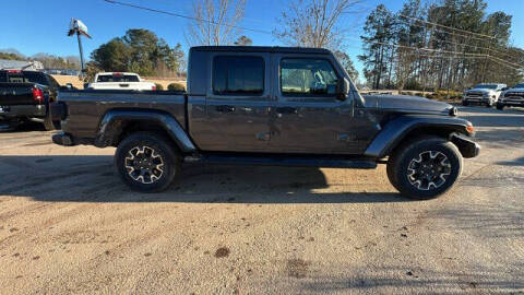 2026 Jeep Gladiator Sahara