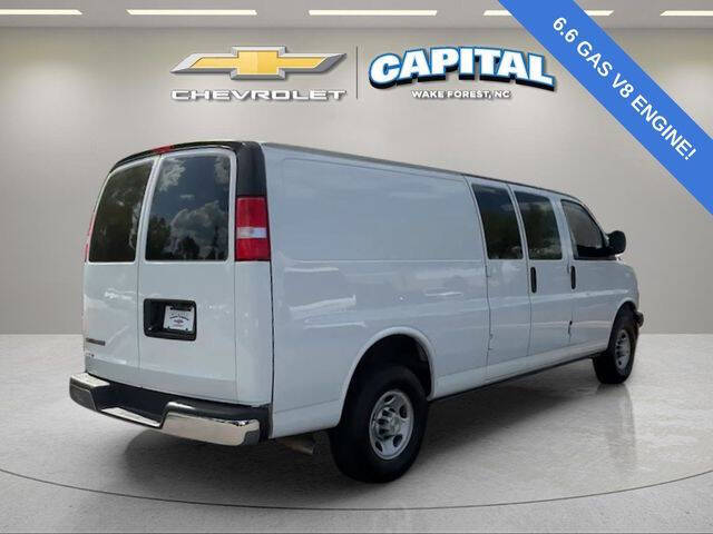 2022 Chevrolet Express 2500