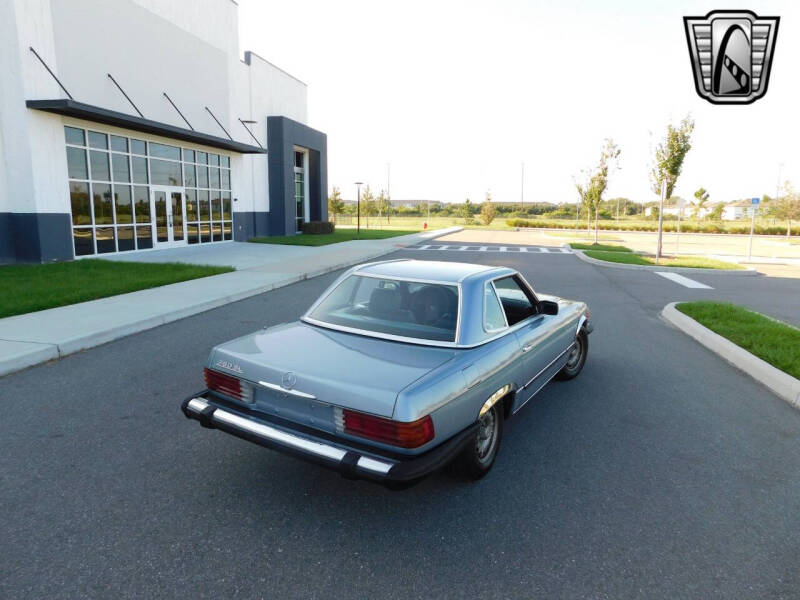 1985 Mercedes-Benz 380-Class 380 SL