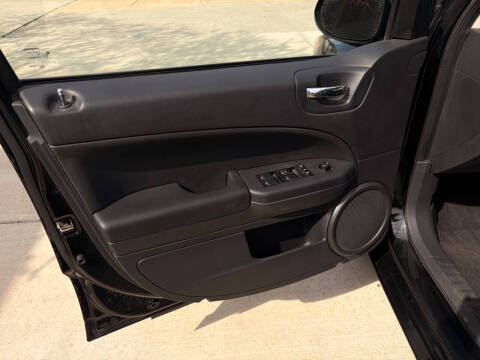 2011 Dodge Caliber Uptown