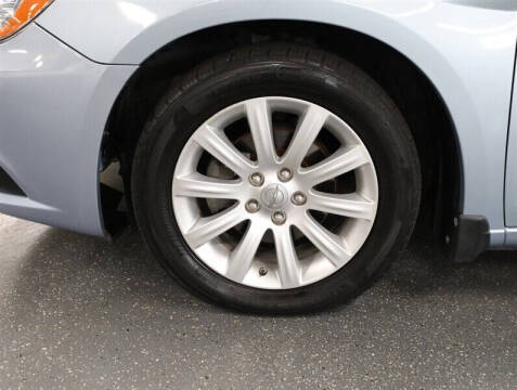2012 Chrysler 200 Touring