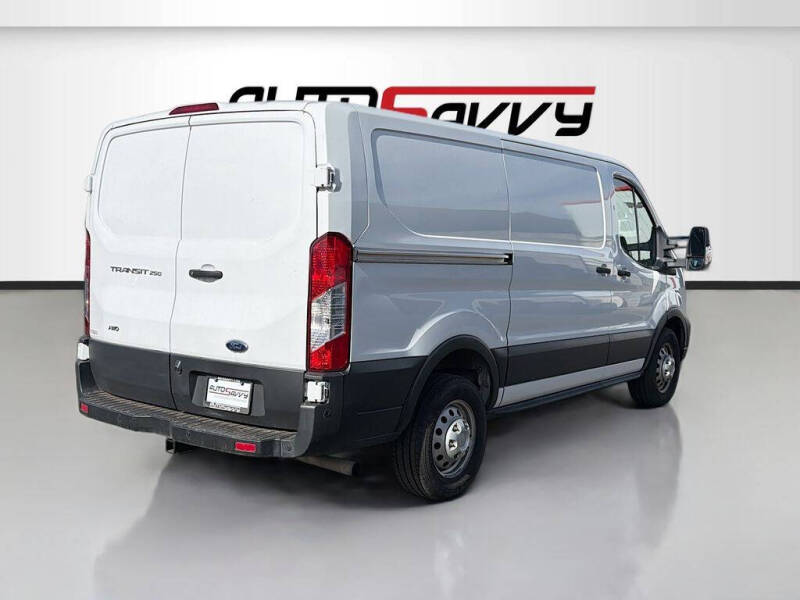 2023 Ford Transit