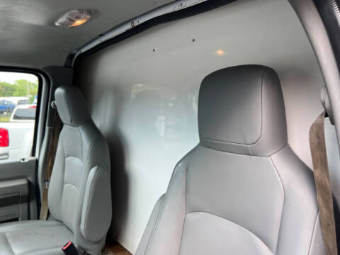 2017 Ford E-Series E-350 SD