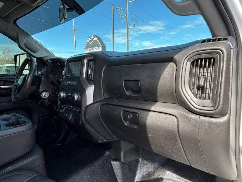 2023 GMC Sierra 3500HD