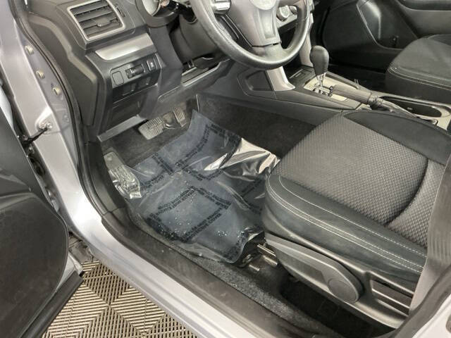 2016 Subaru Forester 2.5i