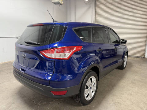 2014 Ford Escape S