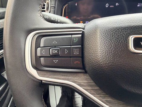 2023 Jeep Wagoneer L Series III