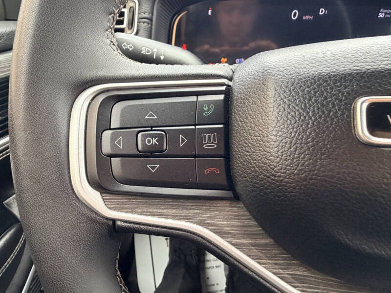 2023 Jeep Wagoneer L Series III