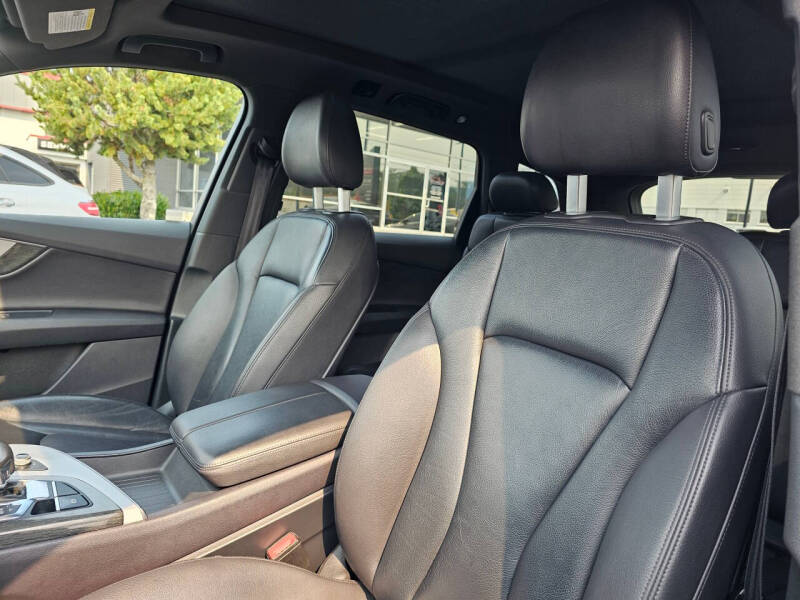 2018 Audi Q7 2.0T quattro Premium Plus