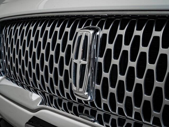 2021 Lincoln Nautilus Standard