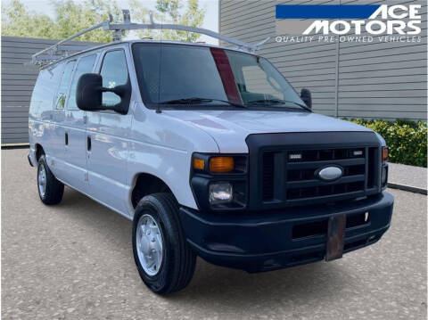 2014 Ford E-Series E-150