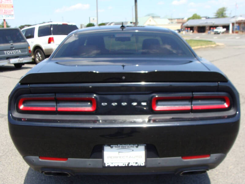2017 Dodge Challenger R/T