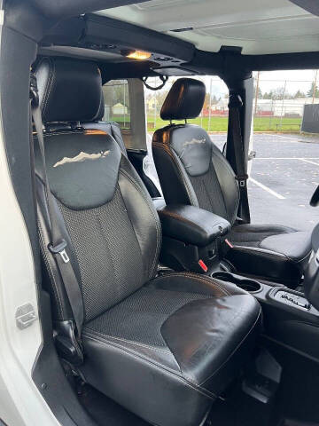 2015 Jeep Wrangler Unlimited X